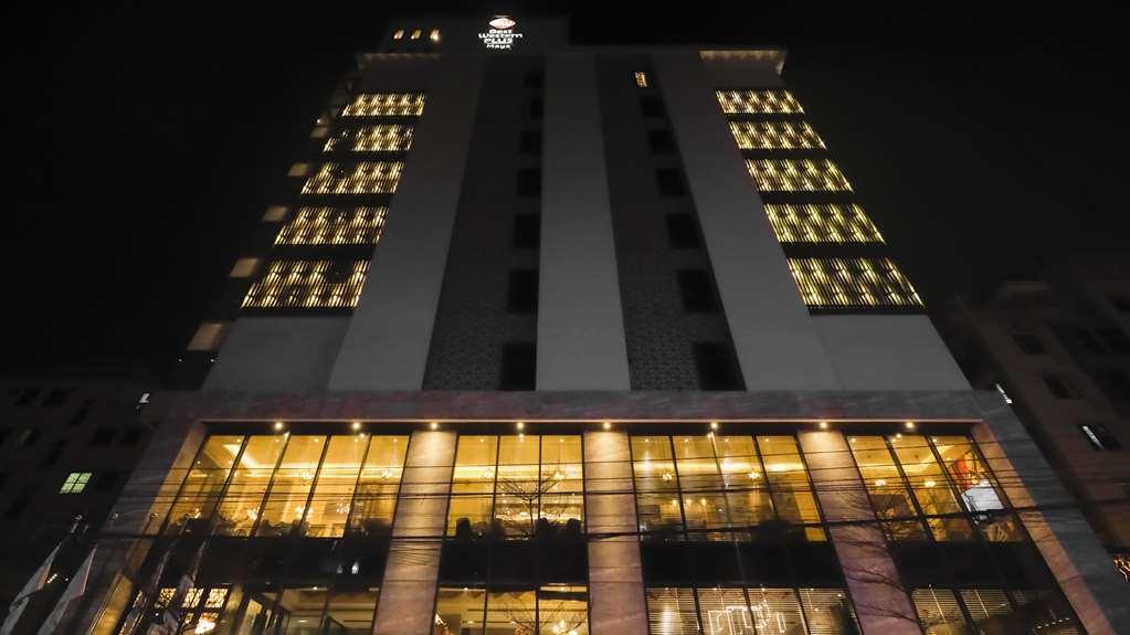 דאהקה Best Western Plus Maya - Luxury Collection Hotel מראה חיצוני תמונה